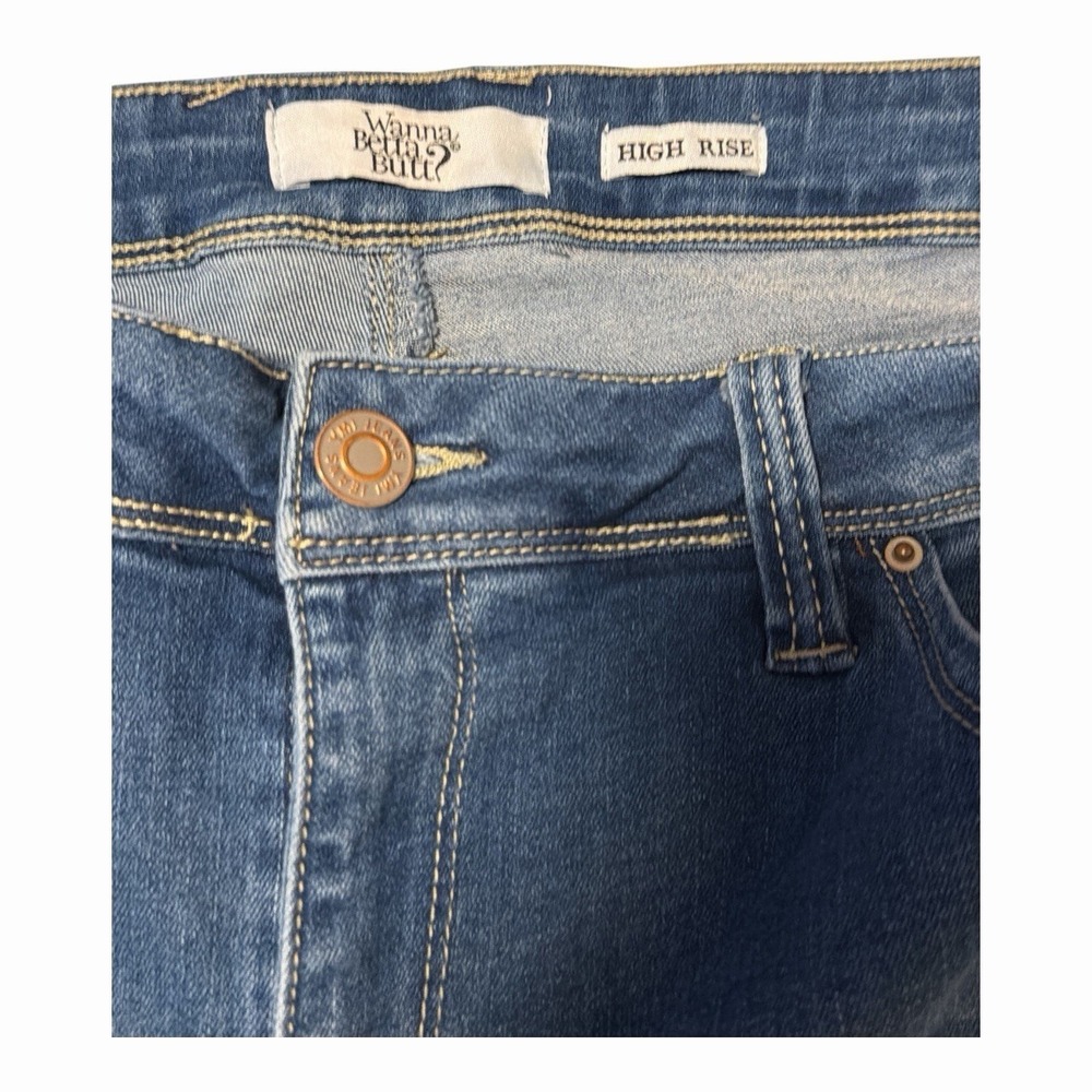 YMI Wanna Betta Butt? High Rise Flare Jeans Size 18 Medium Wash Stretch Denim - Picture 3 of 7